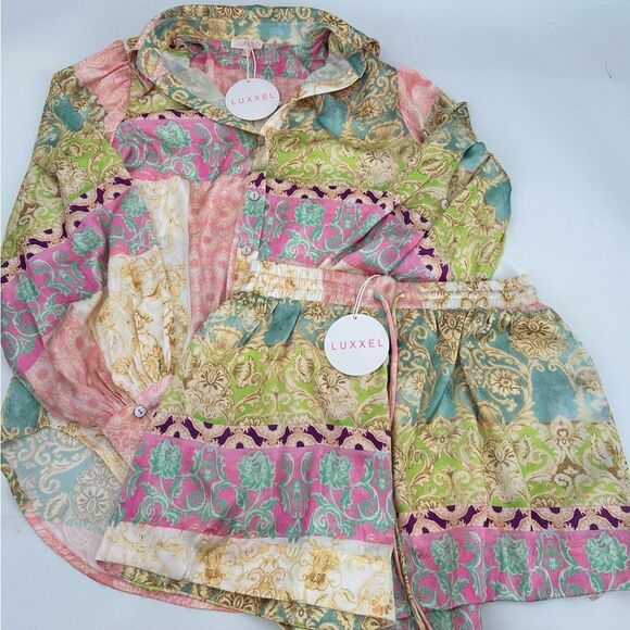 2pc Luxxel Uptown Chic Satin Short Set Button Down Floral - Picture 6 of 14